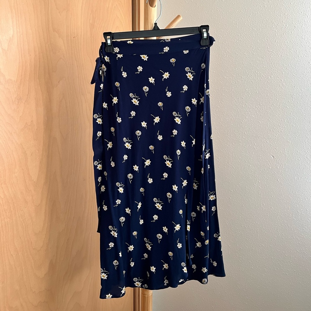 Madewell Tulip-Hem Wrap Skirt in Floral Heyday